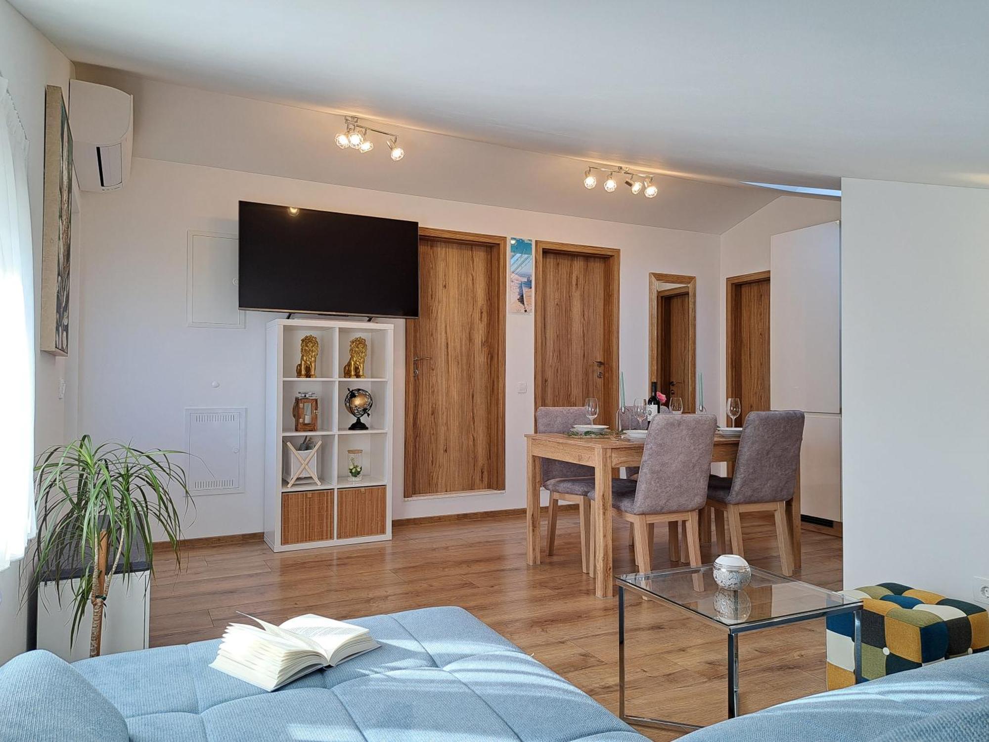 Apartments Jimmi Kastela Luaran gambar