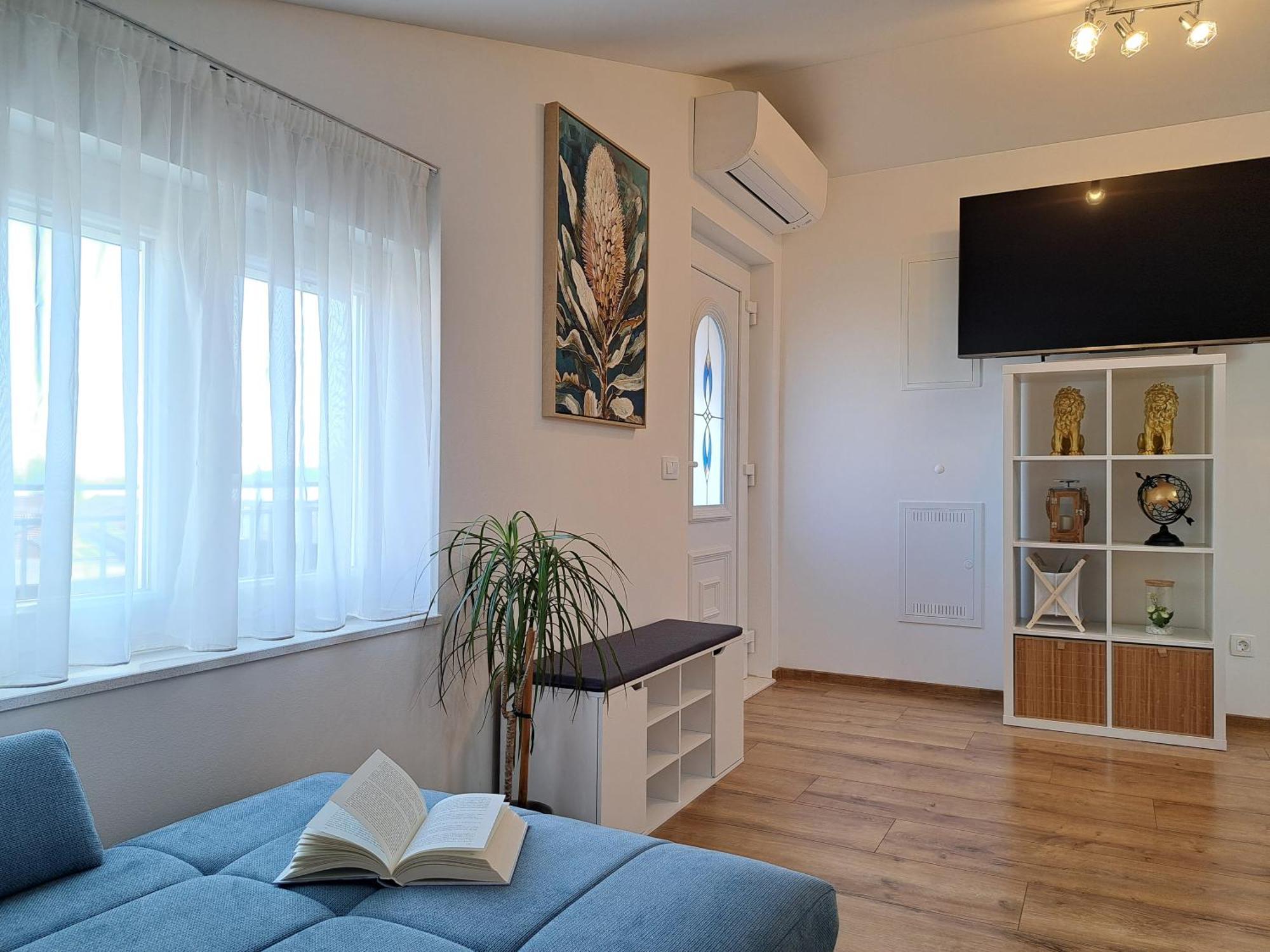 Apartments Jimmi Kastela Luaran gambar